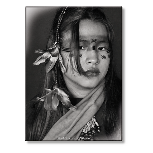 Salgado. Amazônia. Magnet ‘Ashaninka Girl’