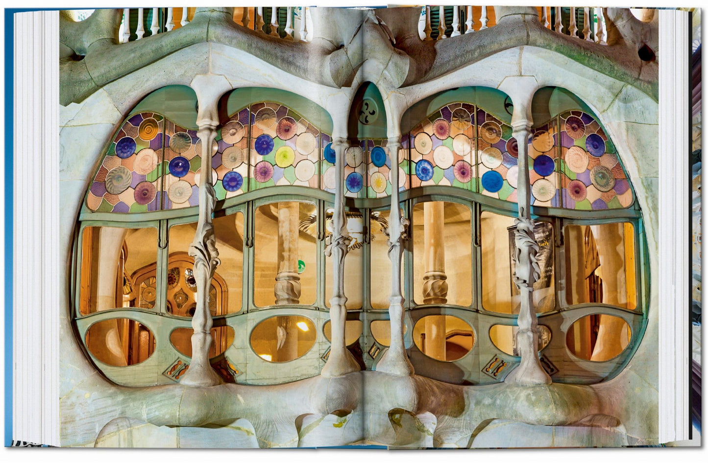 Gaudí. L’œuvre complet. 45th Ed. (French)