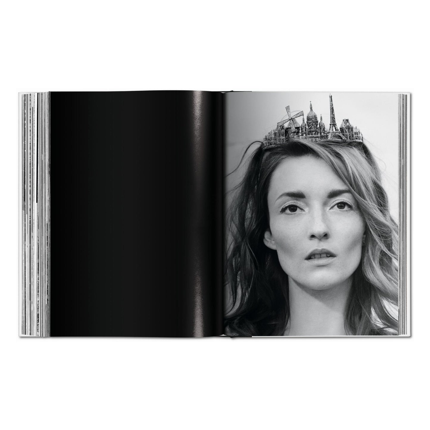 Bettina Rheims/Serge Bramly. Rose - c’est Paris, Art Edition No. 101–200 ‘Magic’ (German, French, English) (SA)