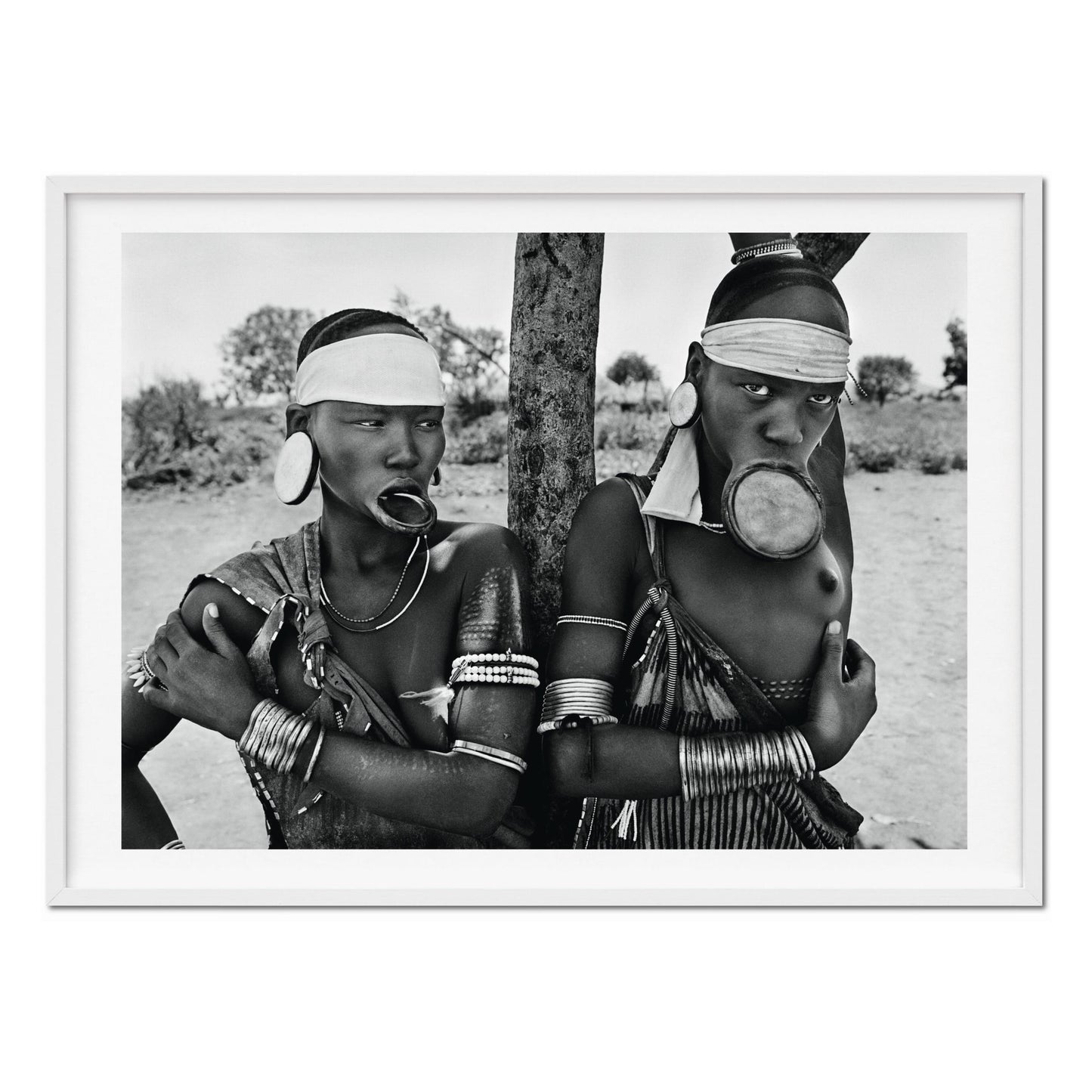 Sebastião Salgado. GENESIS, Art Edition No. 1–100 ‘Two Mursi Women, Omo Valley, Ethiopia’ (English) (SA)