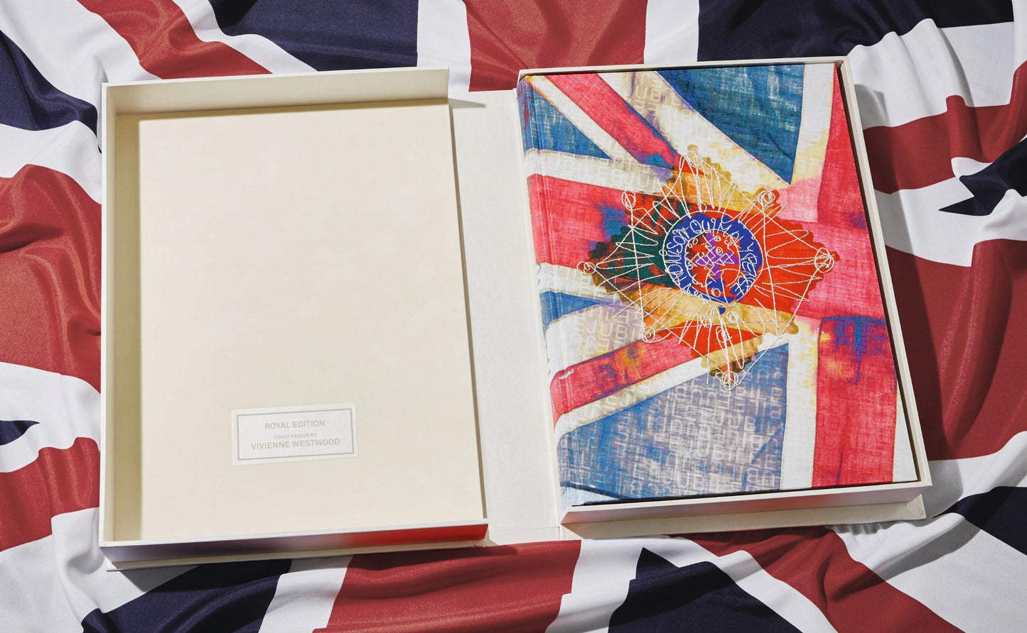 Her Majesty. Vivienne Westwood Edition No. 501–1,000. Harry Benson ‘Royal Departure’ (German, French, English)