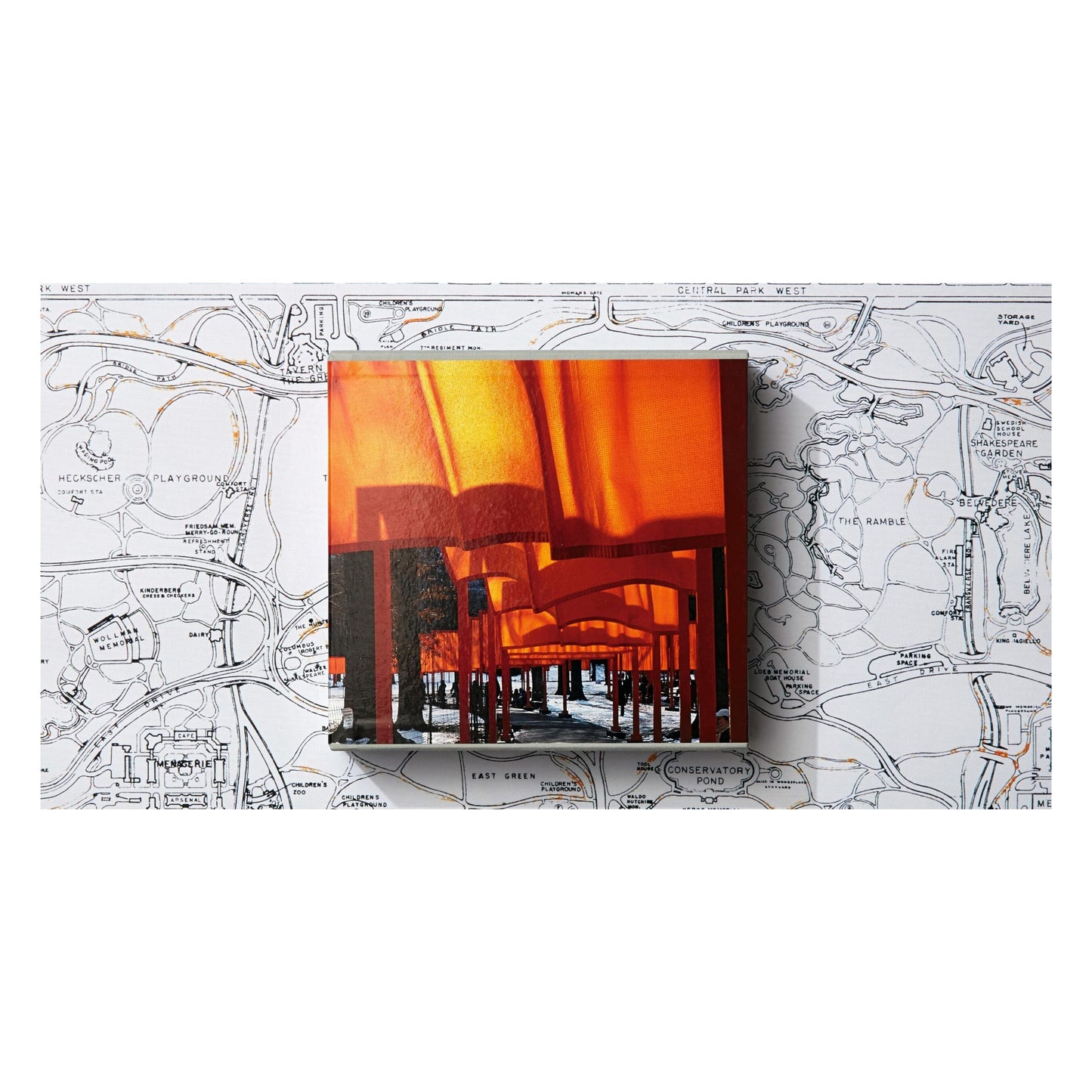 Christo and Jeanne-Claude. The Gates (English) (SA)