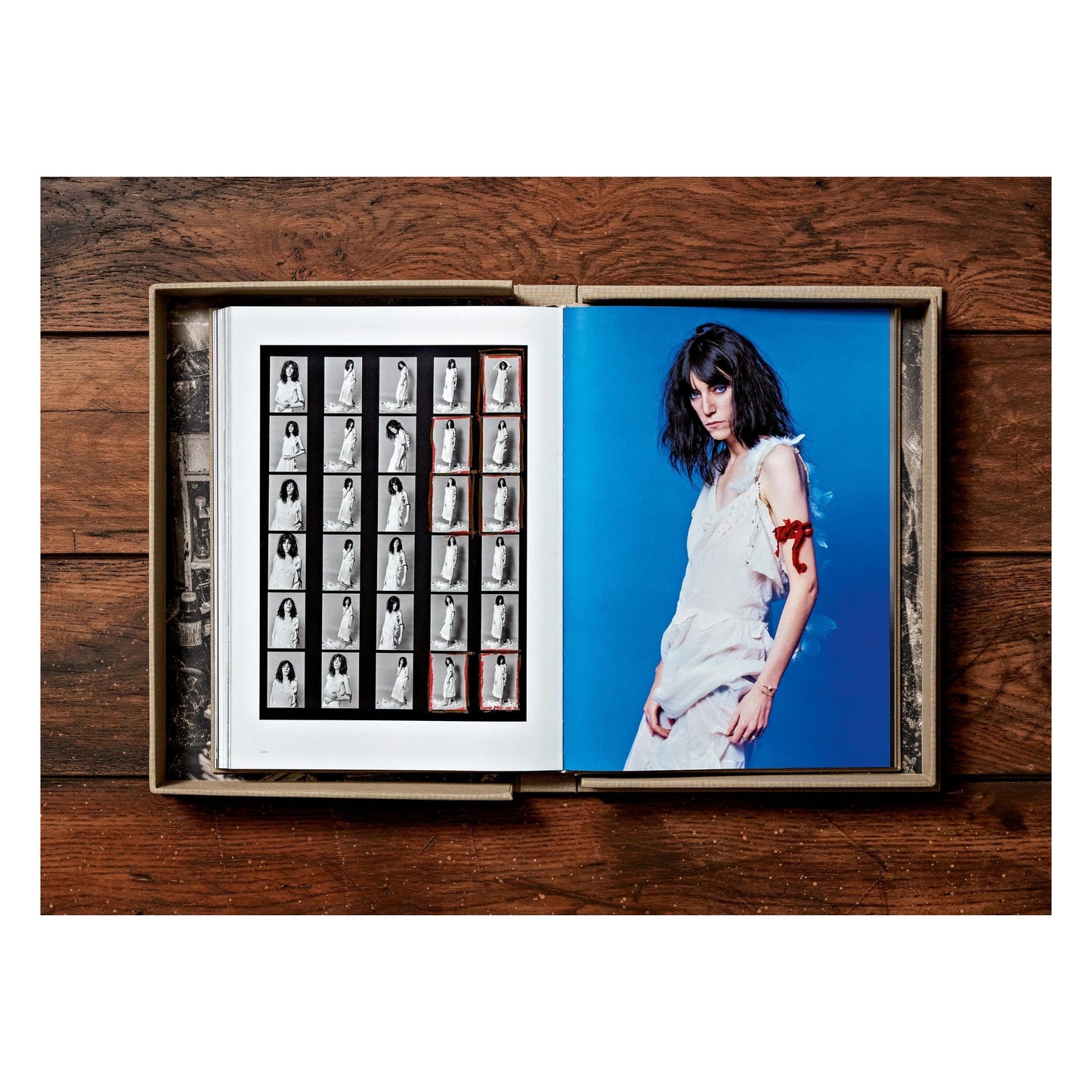 Lynn Goldsmith. Patti Smith. Before Easter After. Art Edition No. 101–200, ‘NYC, 1976’ (English) (AP)