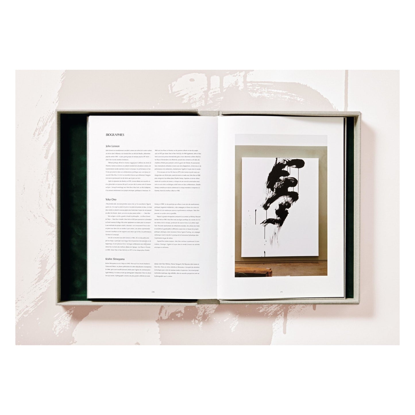 Kishin Shinoyama. John Lennon & Yoko Ono. Double Fantasy, Art Edition No. 1–125 'Untitled' (German, French, English) (SA)