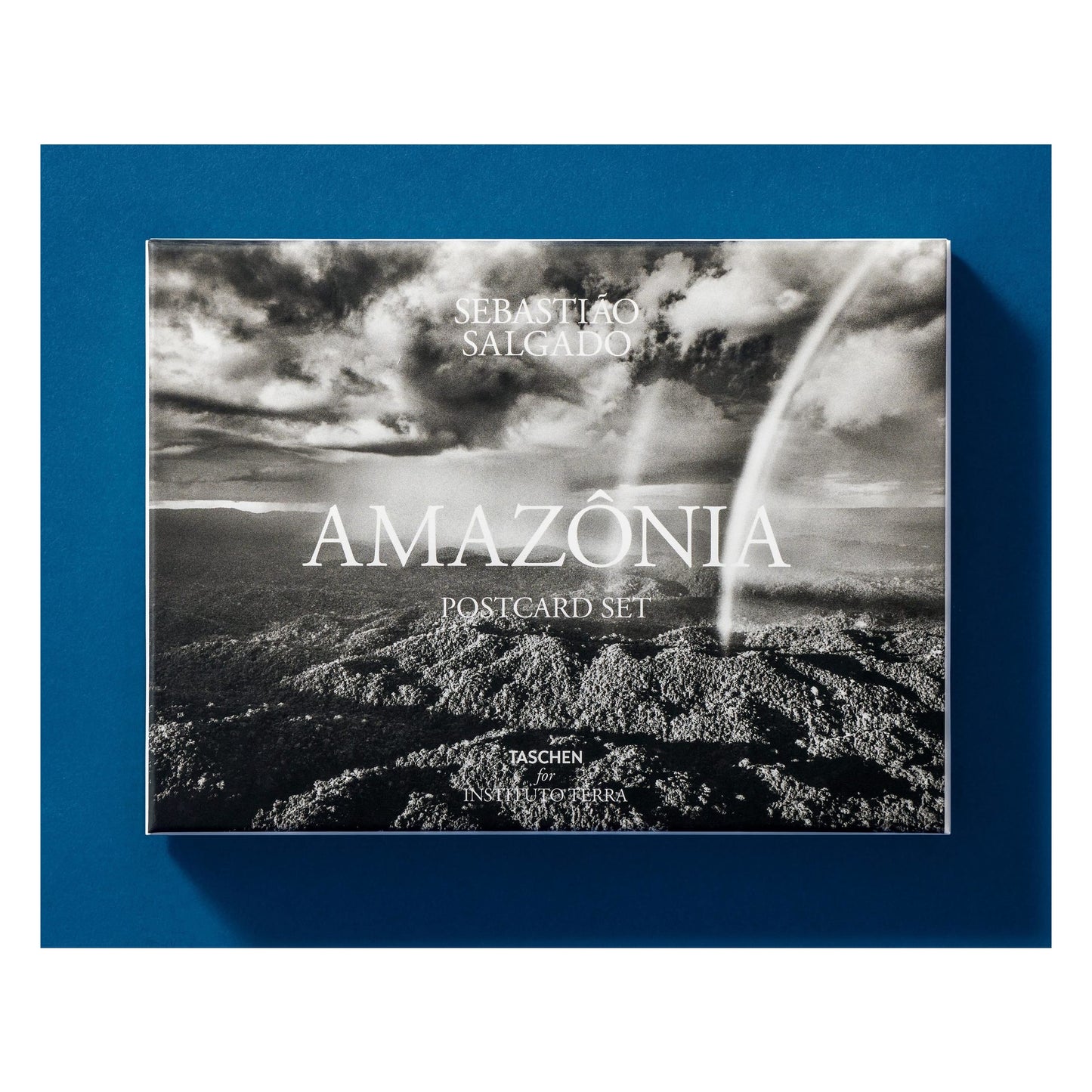 Sebastião Salgado. Amazônia. Postcard Set (German, Spanish, French, English)