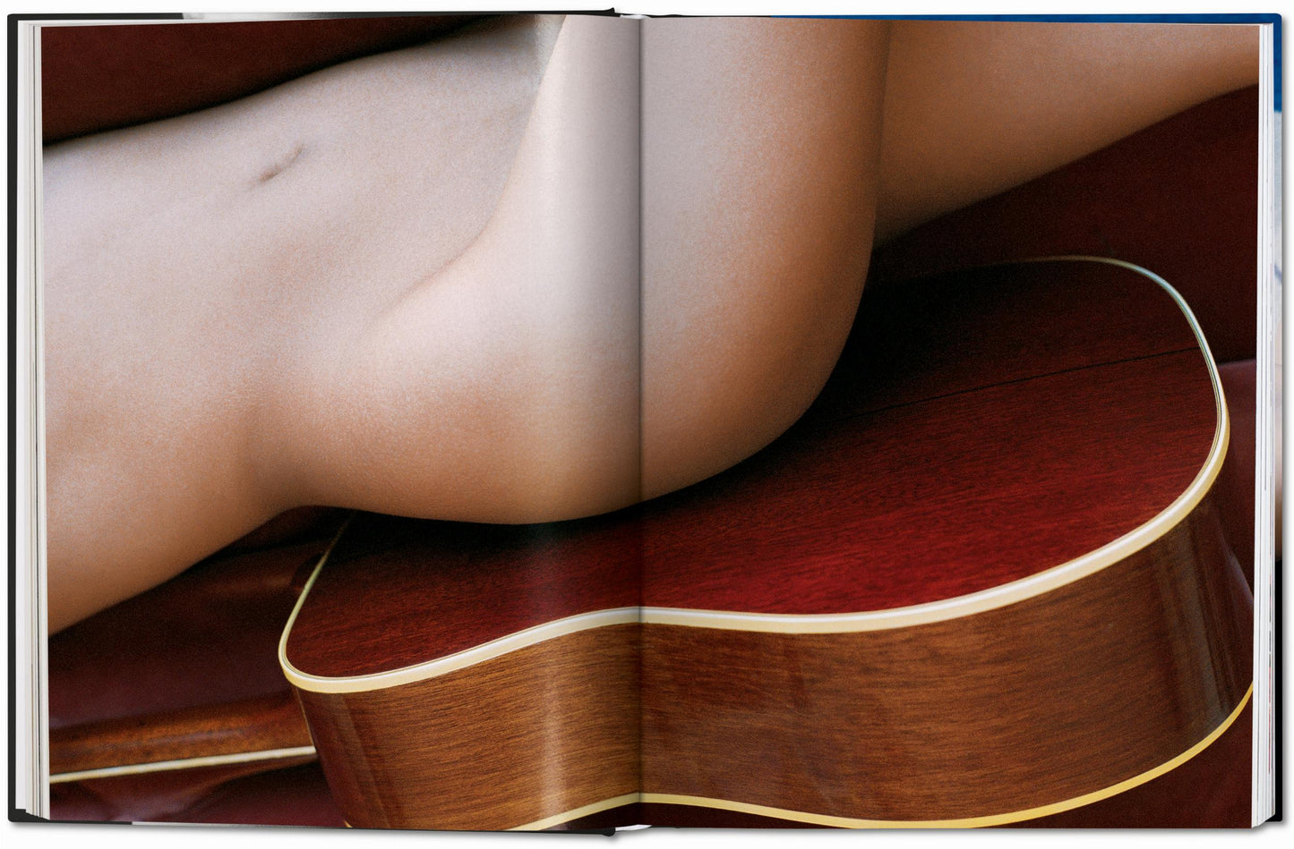 Ralph Gibson. Nude (German, French, English)