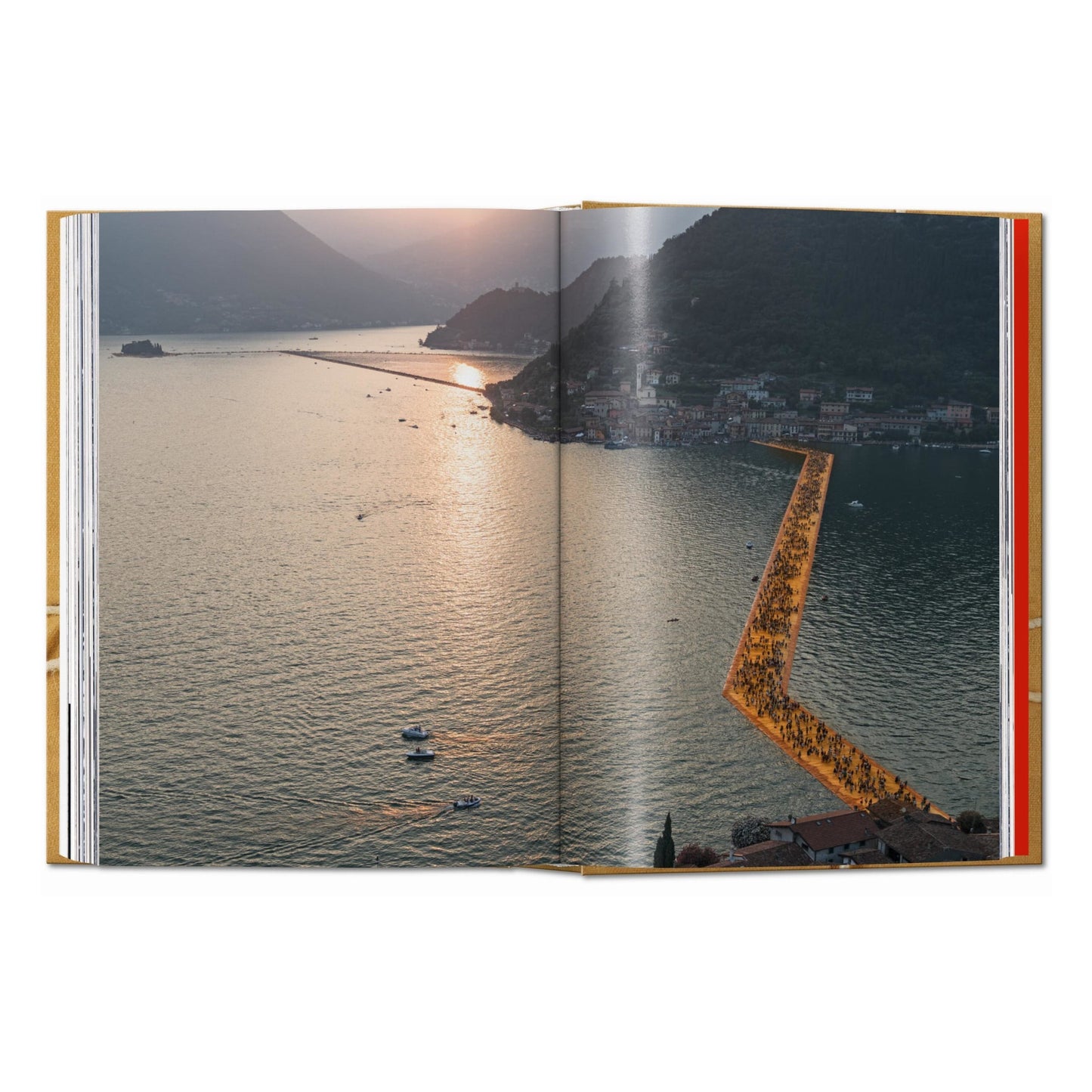 Christo and Jeanne-Claude. 40th Ed. (German, French, English)