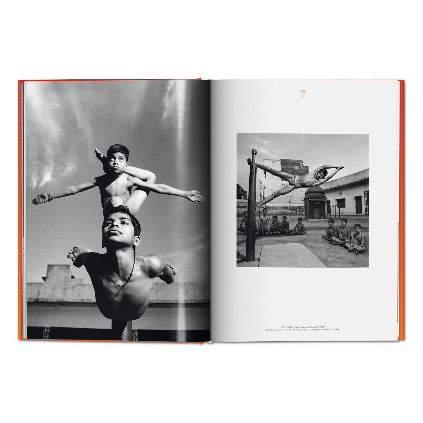 Michael O'Neill. Sullo Yoga: L'architettura della pace (Italian)