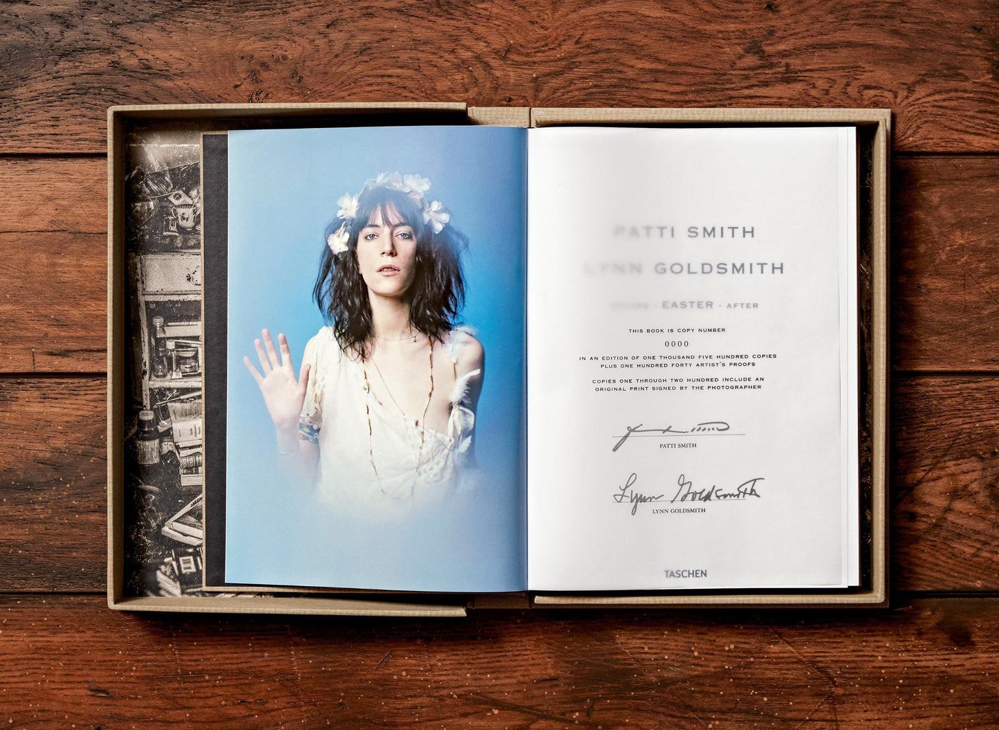 Lynn Goldsmith. Patti Smith. Before Easter After (English) (SA)