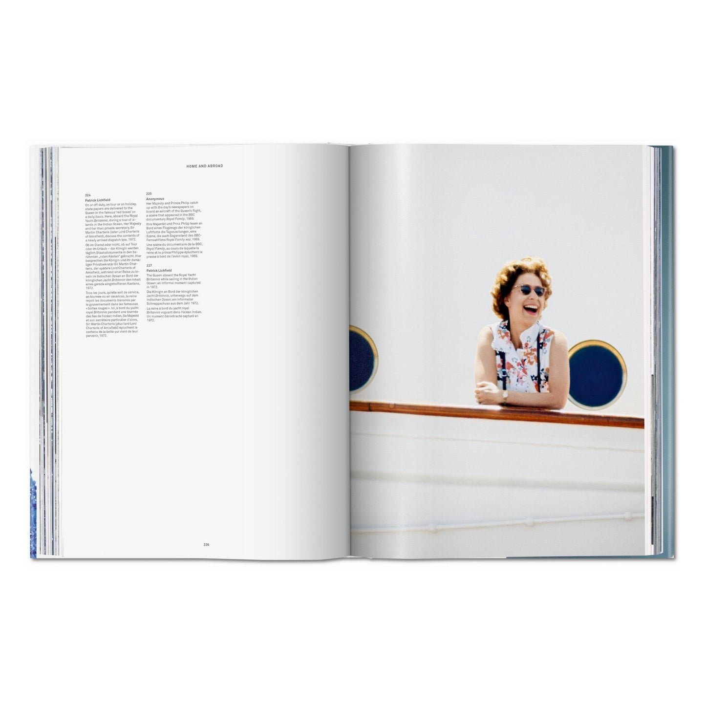 Her Majesty. A Photographic History 1926–2022 (German, French, English)