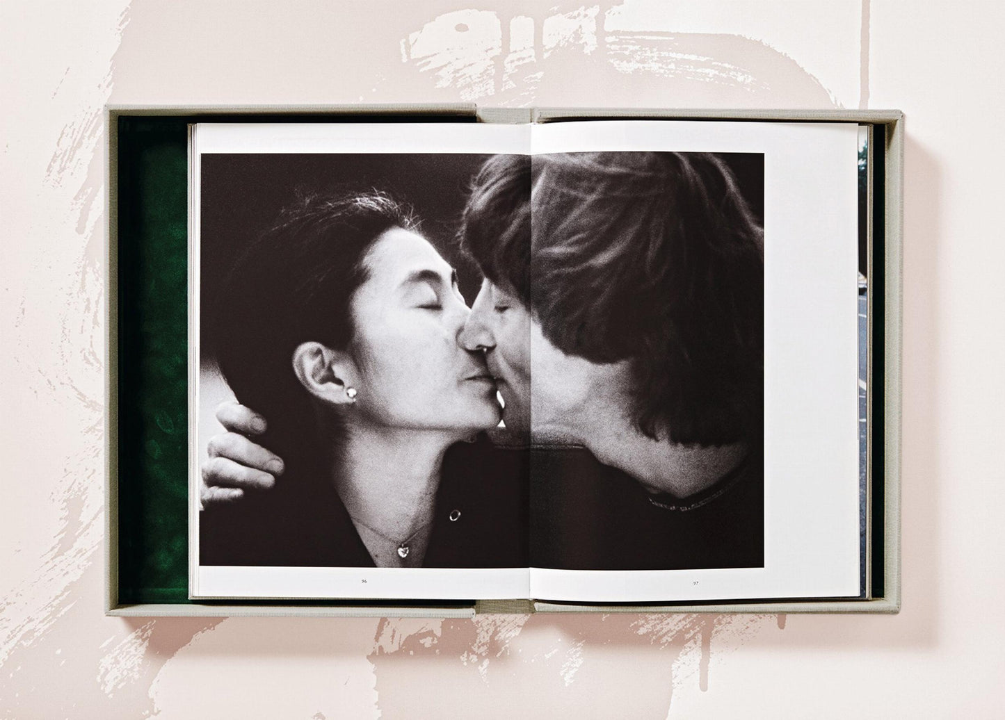 Kishin Shinoyama. John Lennon & Yoko Ono. Double Fantasy (German, French, English, Japanese) (AP)