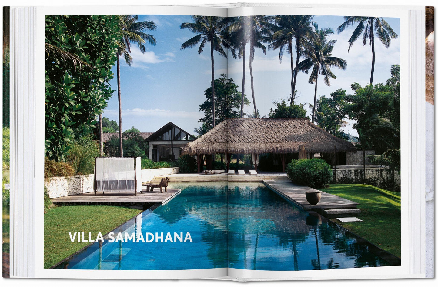 Living in Bali. 45th Ed. (German, French, English)