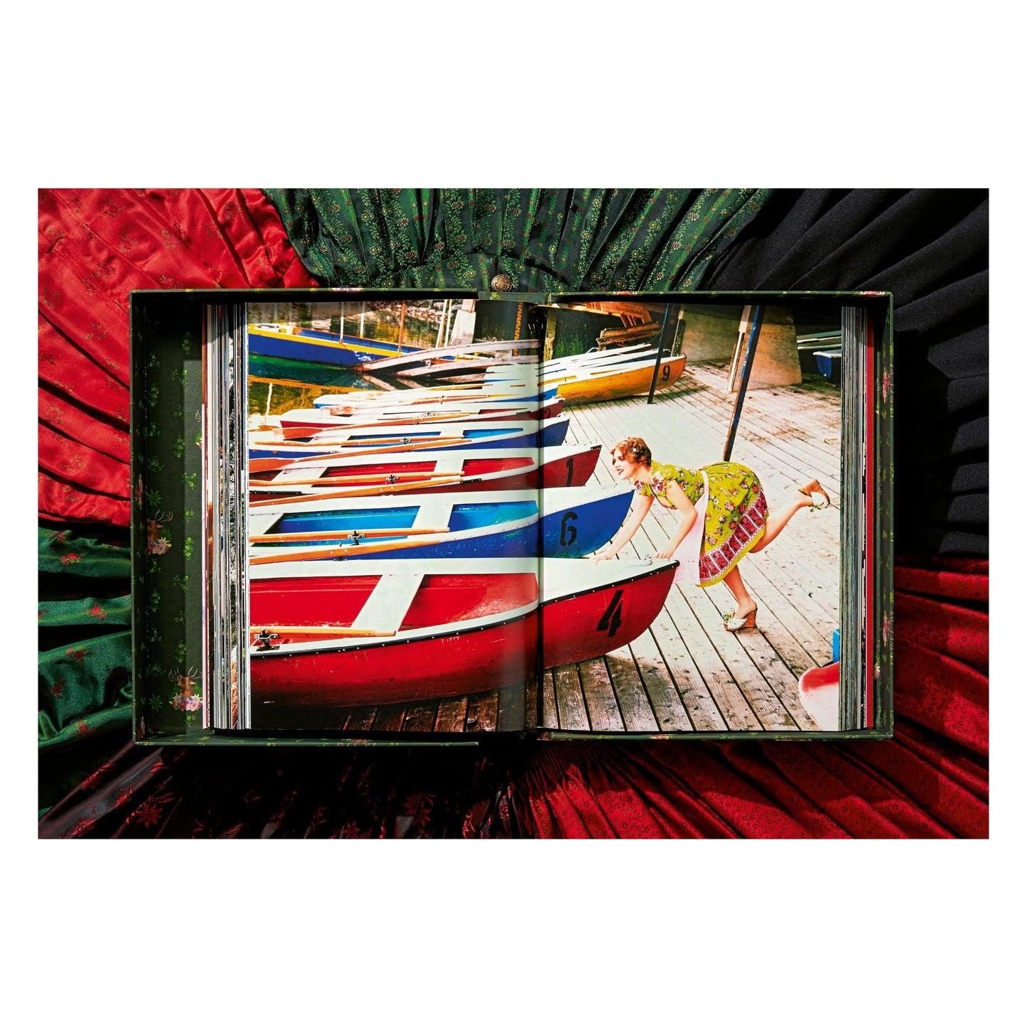 Ellen von Unwerth. Heimat. Art Edition No. 1–100 ‘Tête-à-tête’ (German, French, English)