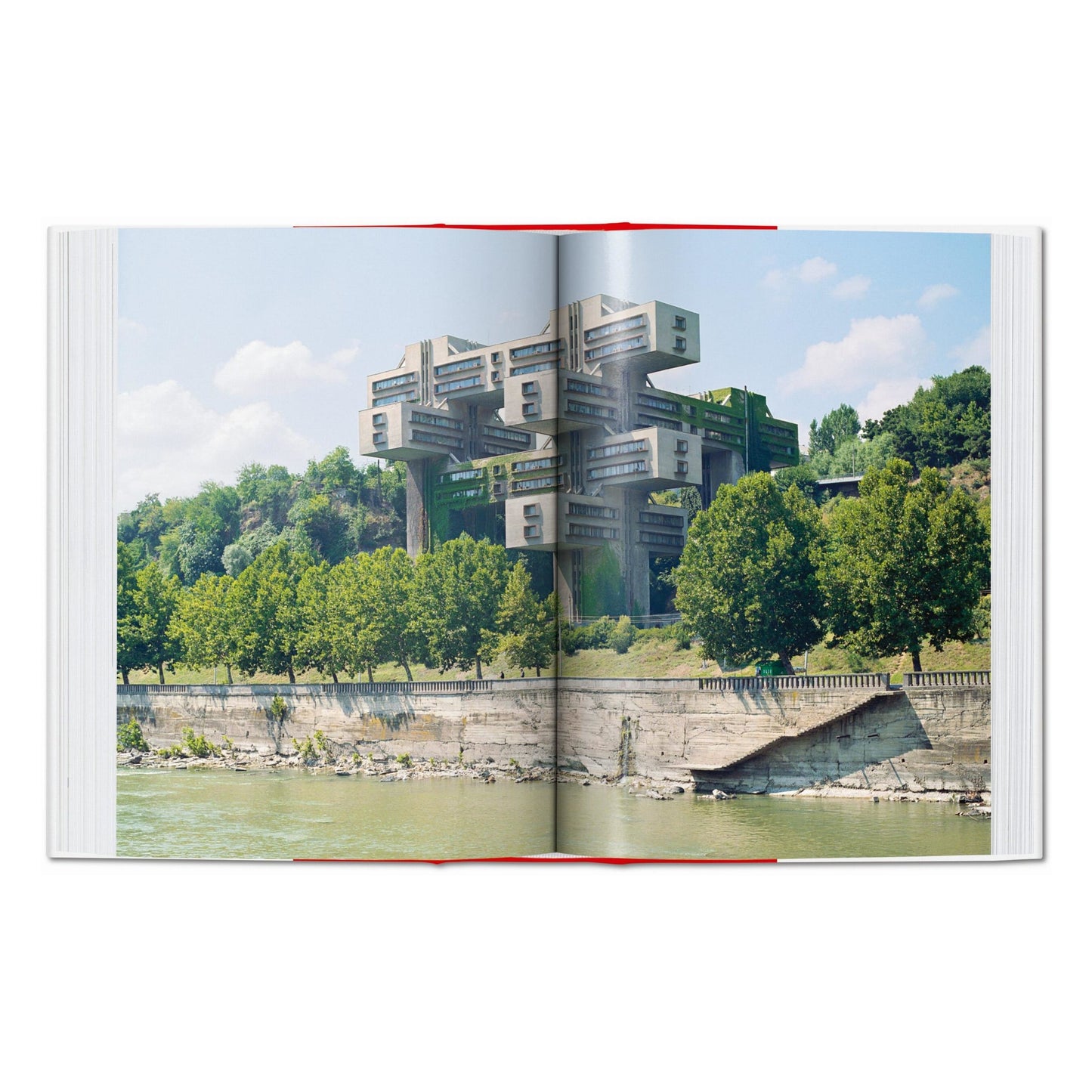 Frédéric Chaubin. CCCP. Cosmic Communist Constructions Photographed. 45th Ed. (German, French, English)