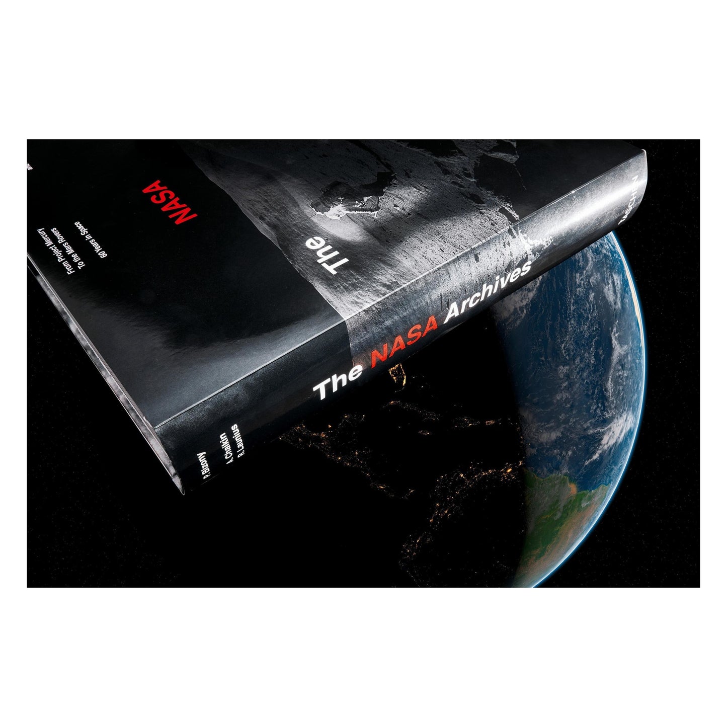 The NASA Archives. 60 Years in Space (English)