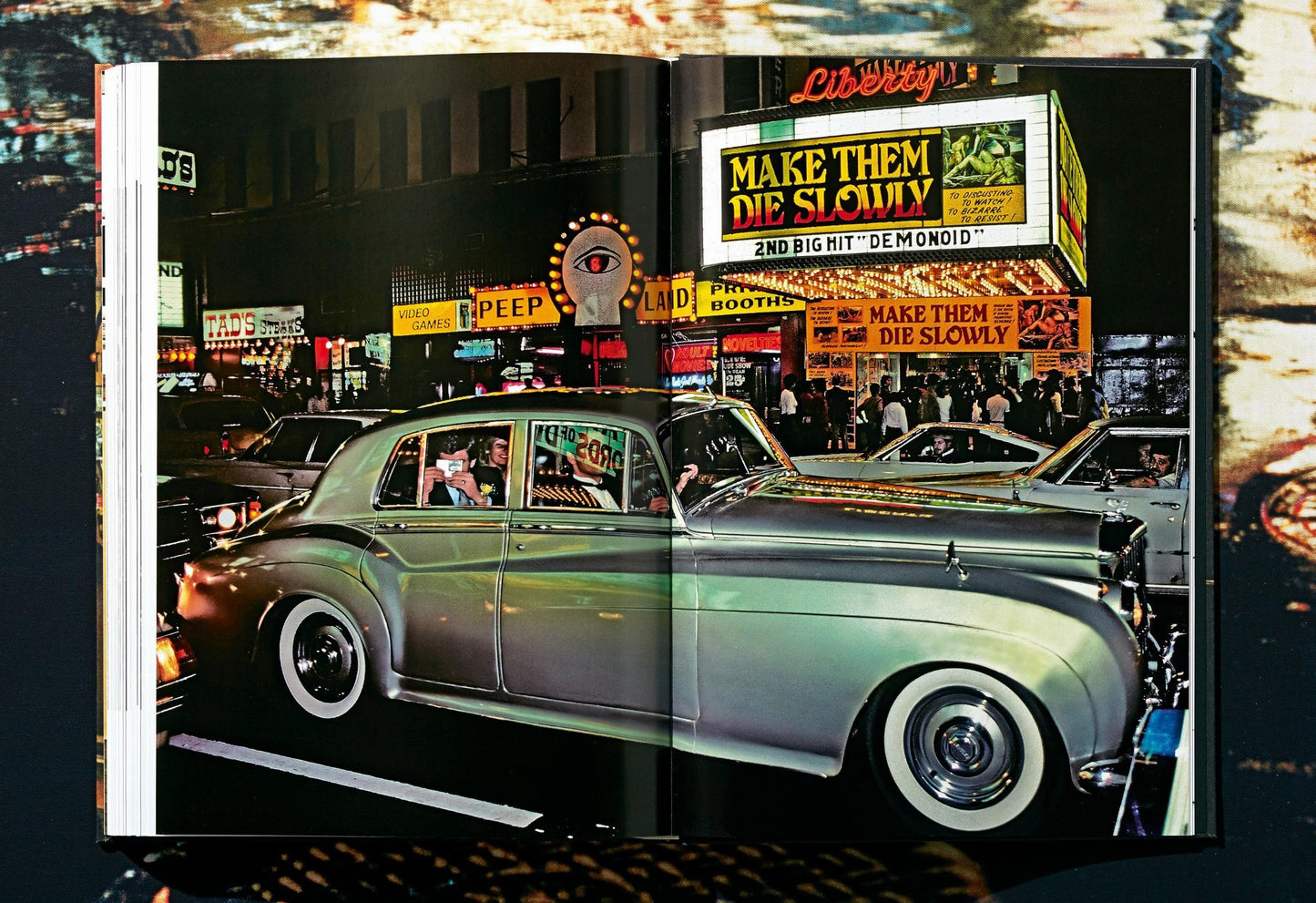 Marvin E. Newman, Art Edition No. 226–300 ‘42nd Street, 1983’ (English) (AP)