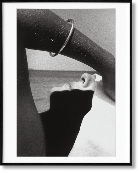 Ralph Gibson. Photographs 1960–2024. Art Edition No. 101–200 ‘Untitled, Sardegna, 1980’ (German, French, English)