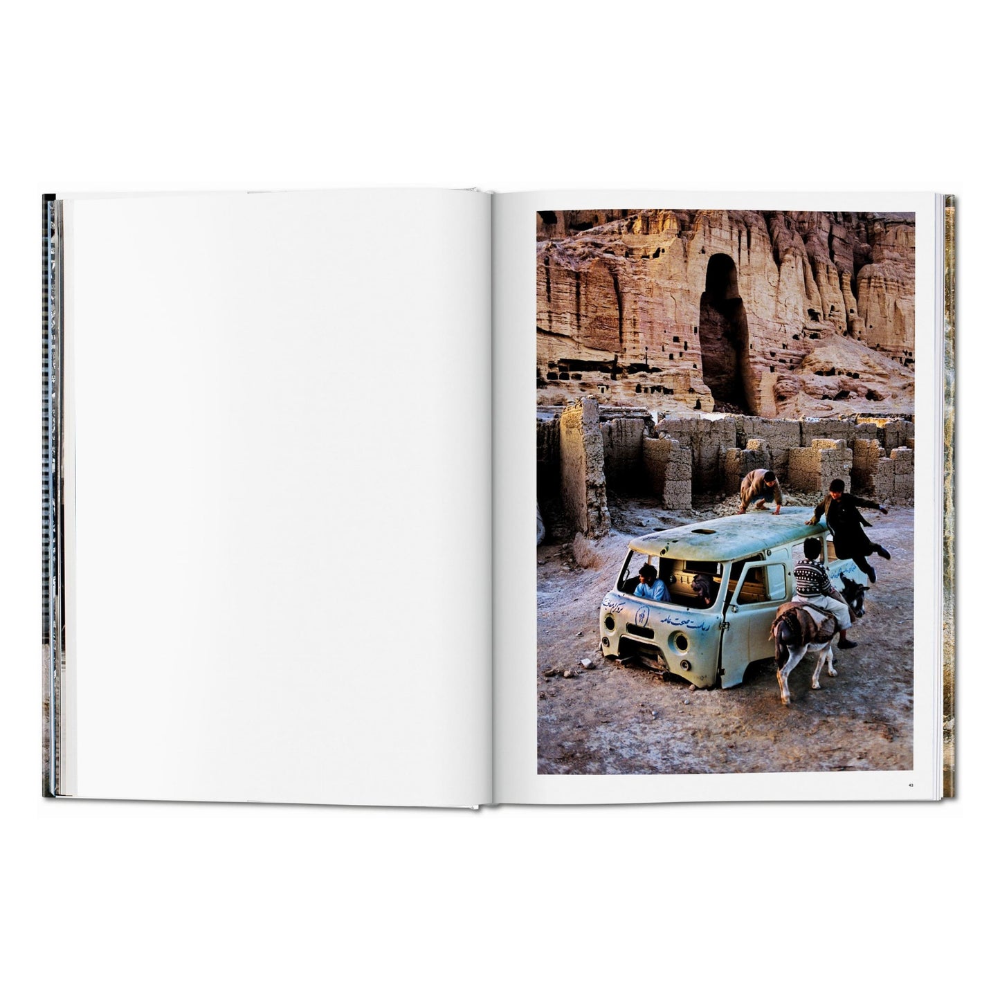 Steve McCurry. Afghanistan (German, French, English)