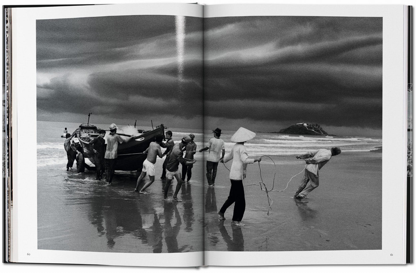 Sebastião Salgado. Exodus (Italian)