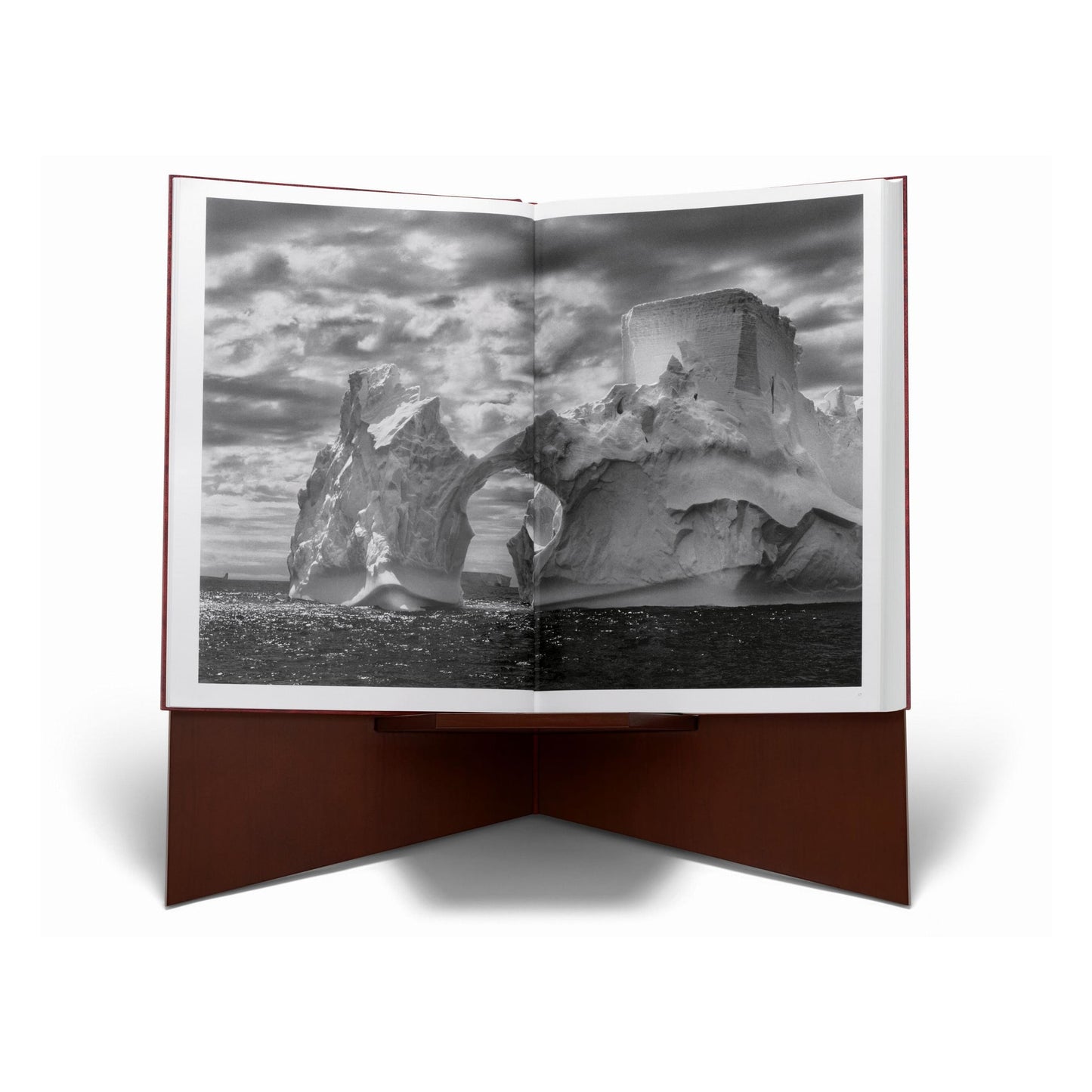 Sebastião Salgado. GENESIS, Art Edition No. 1–100 ‘Two Mursi Women, Omo Valley, Ethiopia’ (English) (SA)