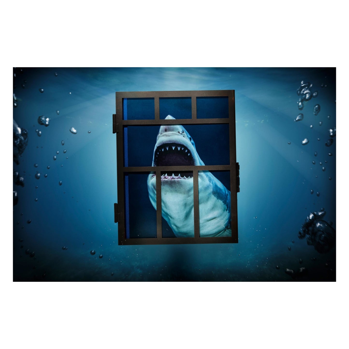 Michael Muller. Sharks, Art Edition No. 1–100 ‘Tear You Apart’ (English)