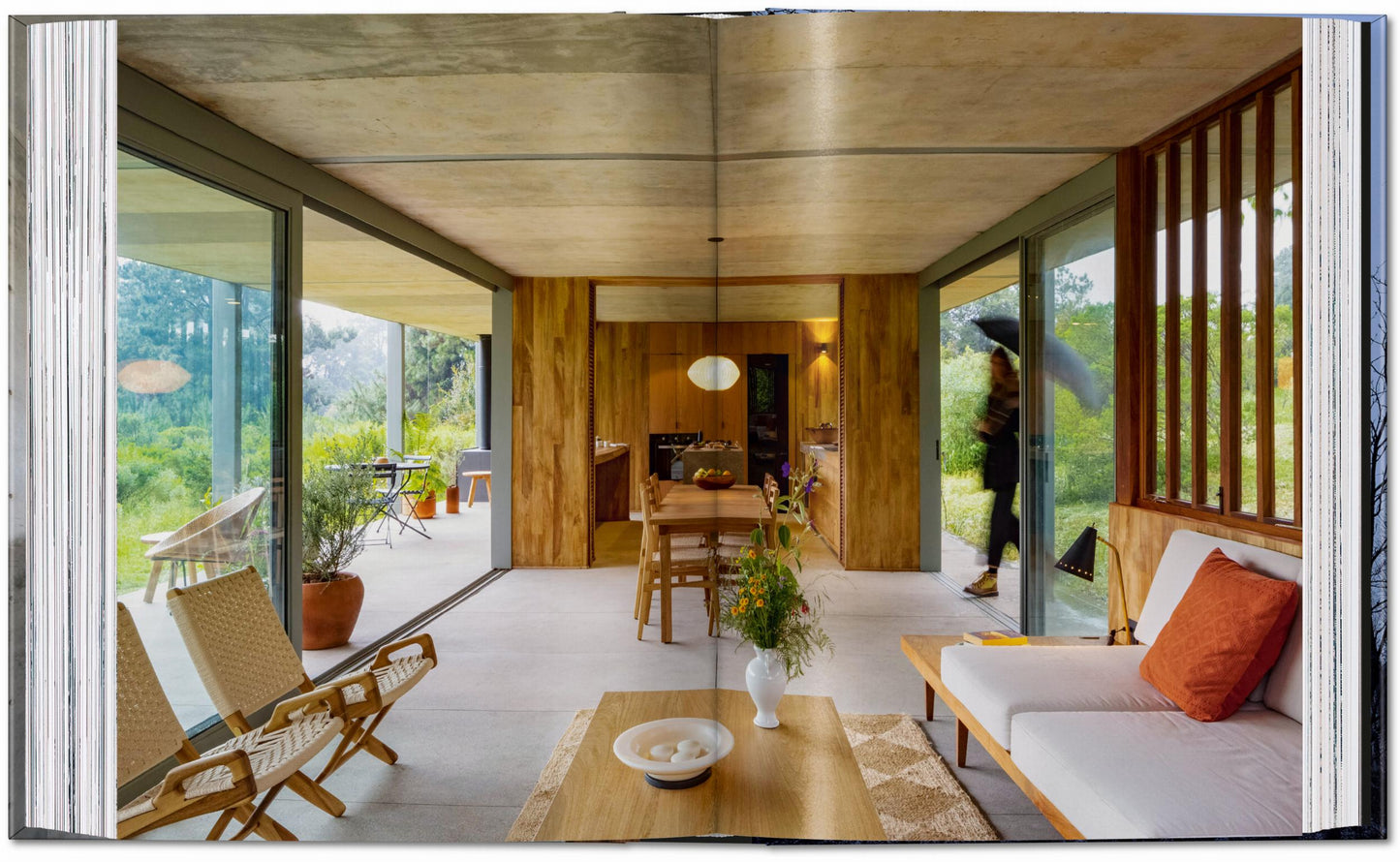 Homes For Our Time. Small Houses. 45th Ed. (German, French, English)