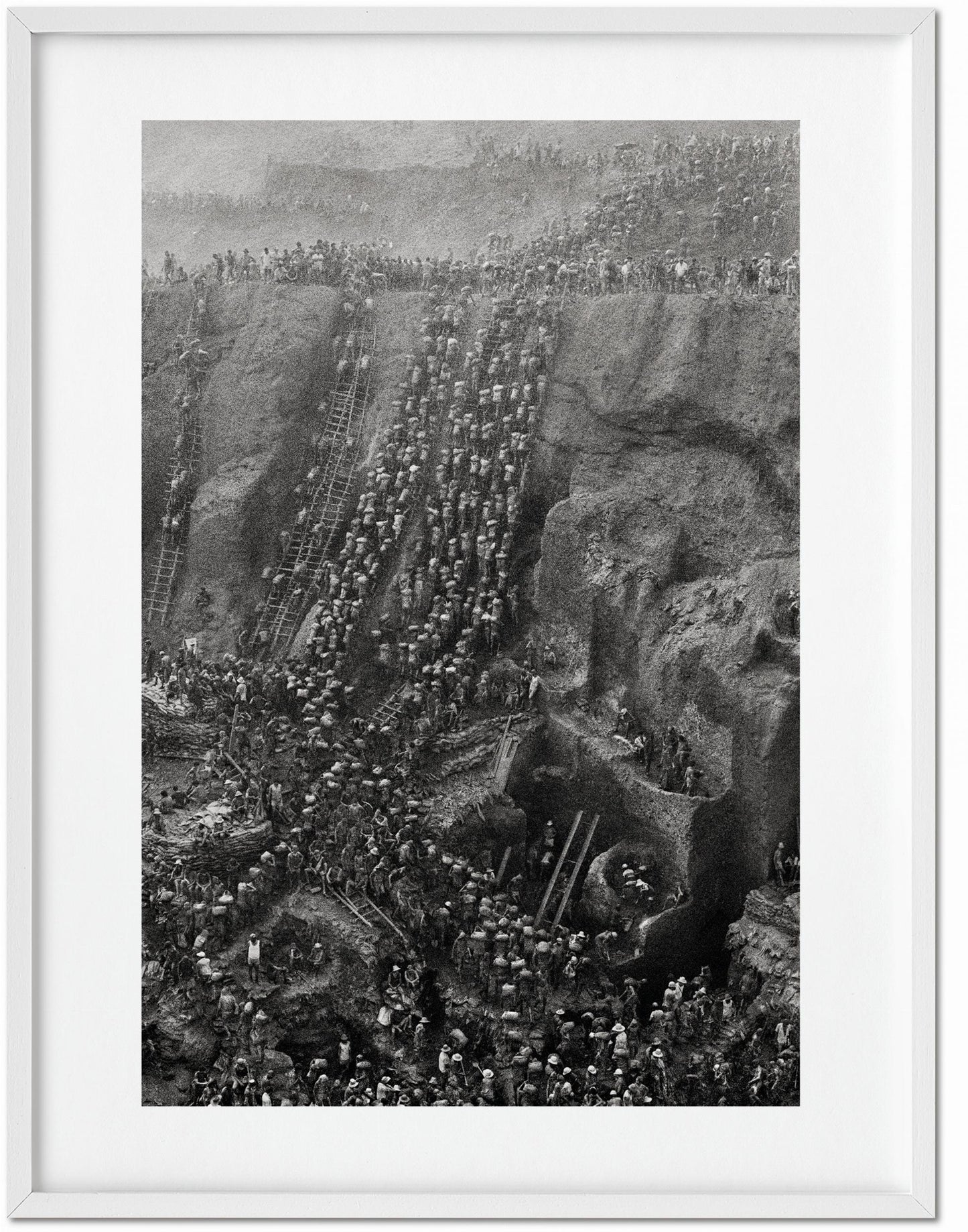 Sebastião Salgado. Gold, Art Edition, Brasil 1986 (English) (SA)