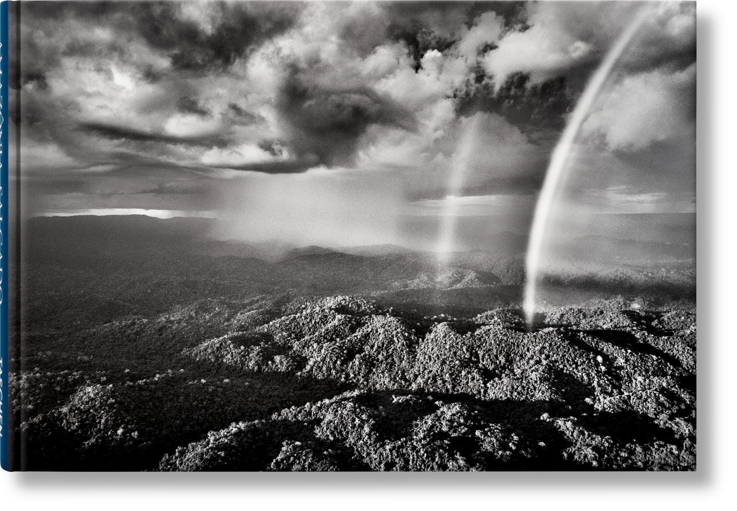 Sebastião Salgado. Amazônia. Notebook ‘Rainbow’