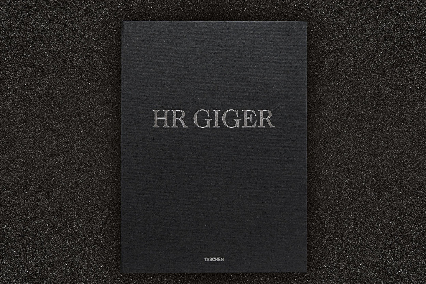 HR Giger (German, French, English) (AP)