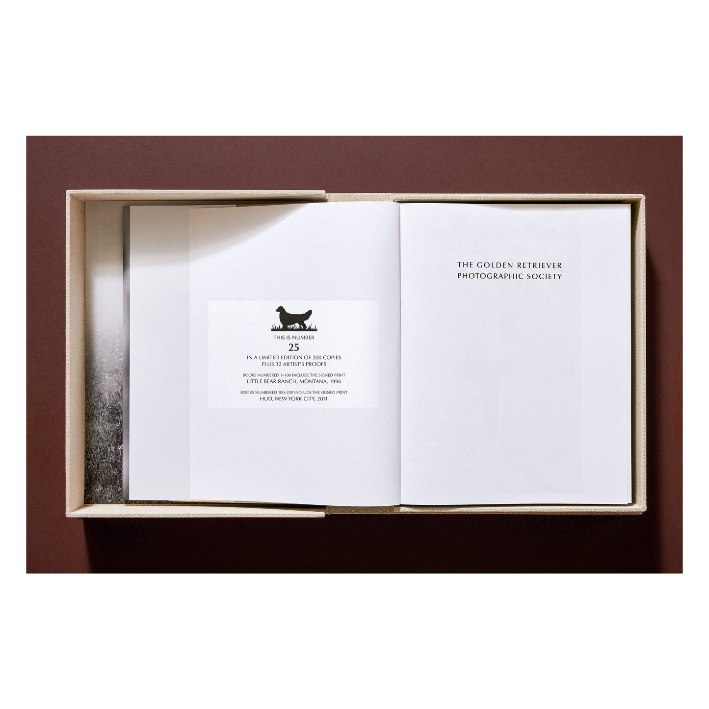 Bruce Weber. The Golden Retriever Photographic Society. Art Edition No. 101–200 ‘Hud, New York City, 2011’ (German, French, English)