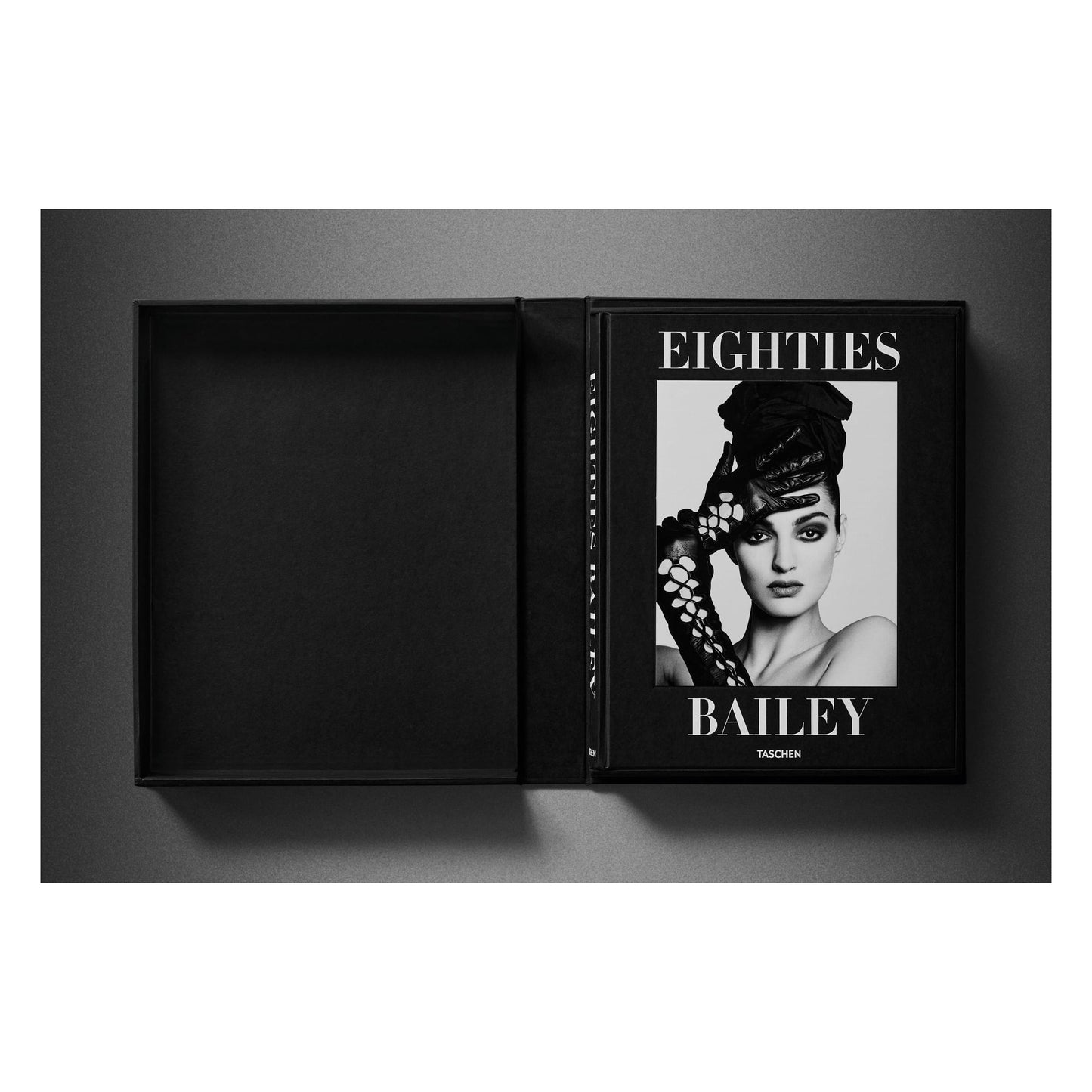 Bailey, 1980s Fashion, Art B, Jerry Hall (English) (AP)