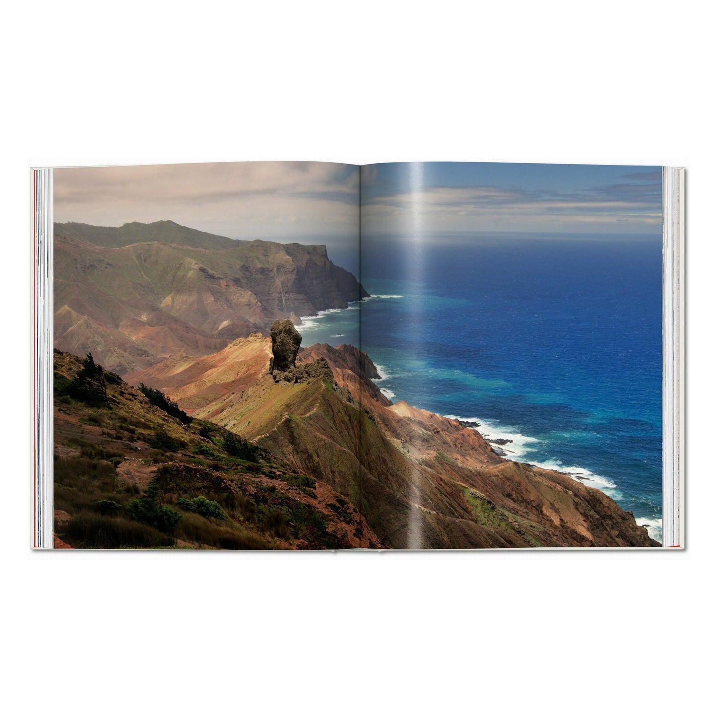 Remote Experiences. Extraordinary Travel Adventures from North to South (English)