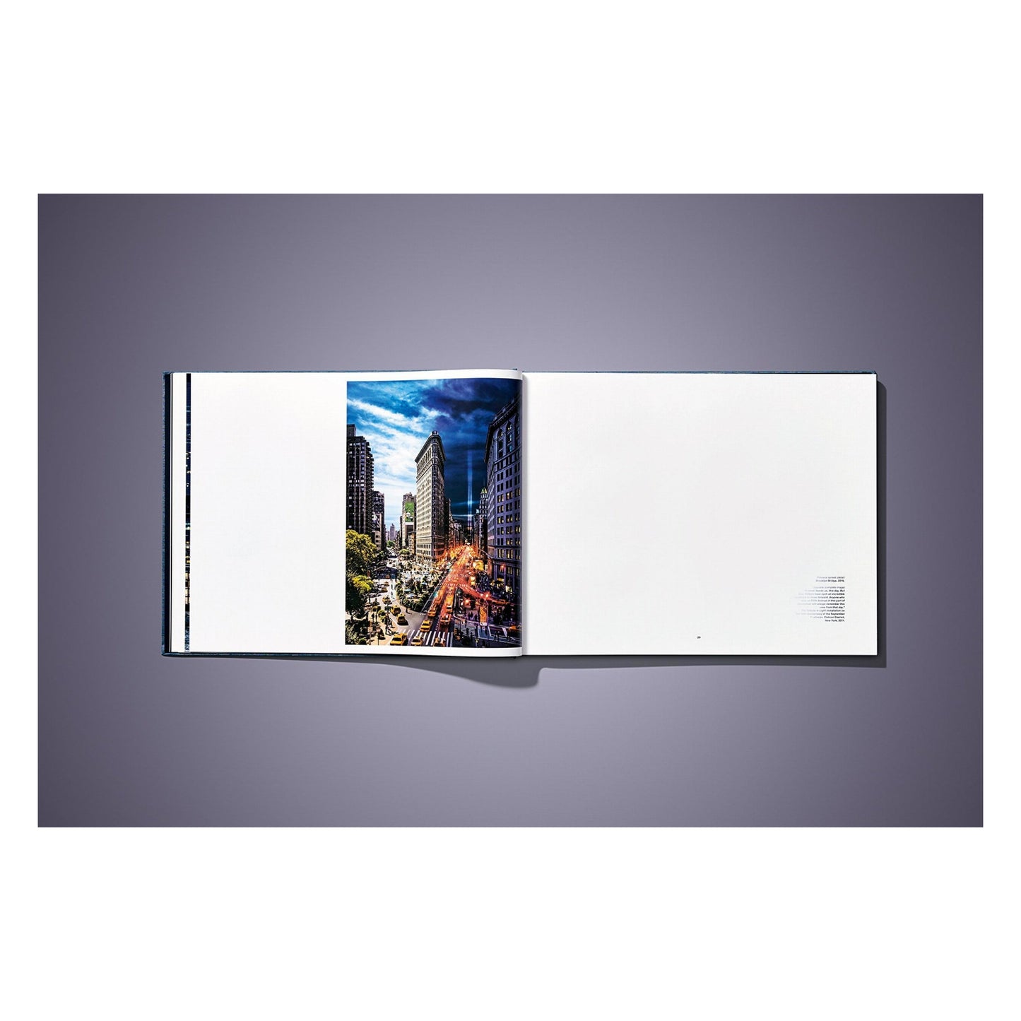 Stephen Wilkes. Day to Night. Art Edition No. 1–100 ‘Brooklyn Bridge, New York City, 2016’ (German, French, English)