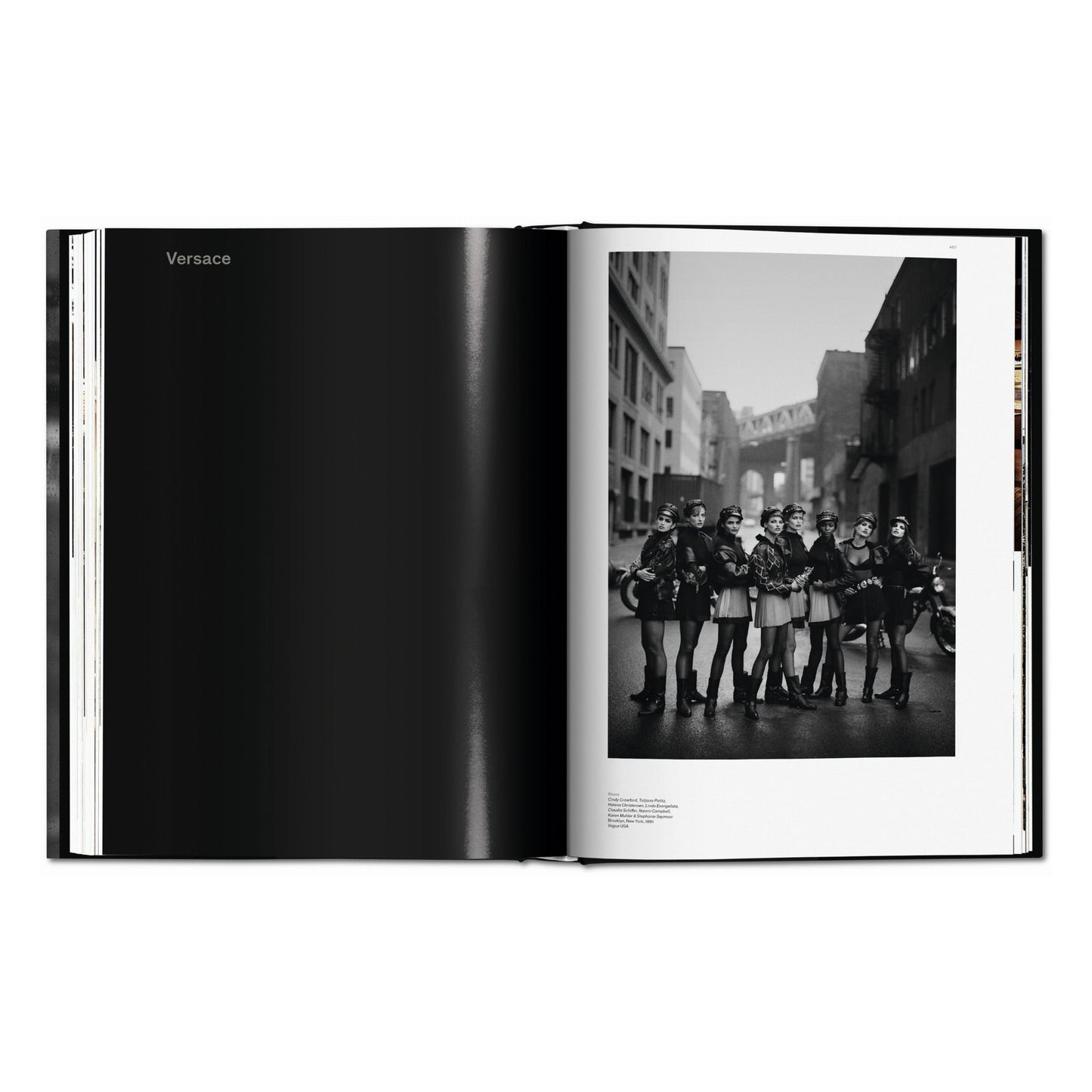 Peter Lindbergh. On Fashion Photography (German, French, English)
