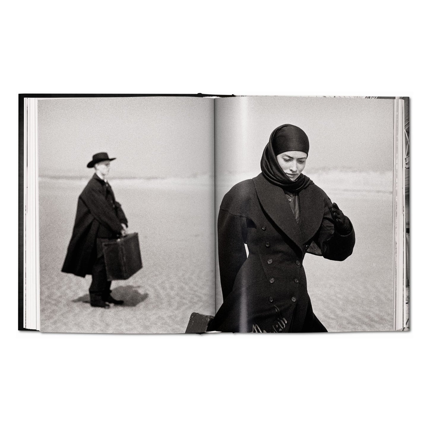 Peter Lindbergh. Azzedine Alaïa (German, French, English)