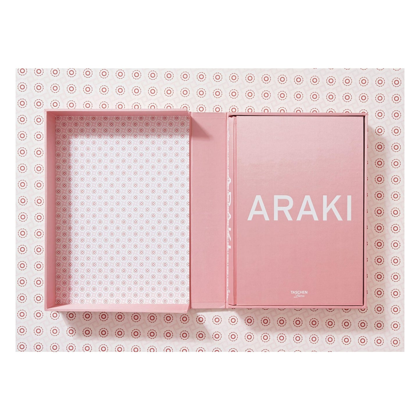 Araki (German, French, English) (AP)