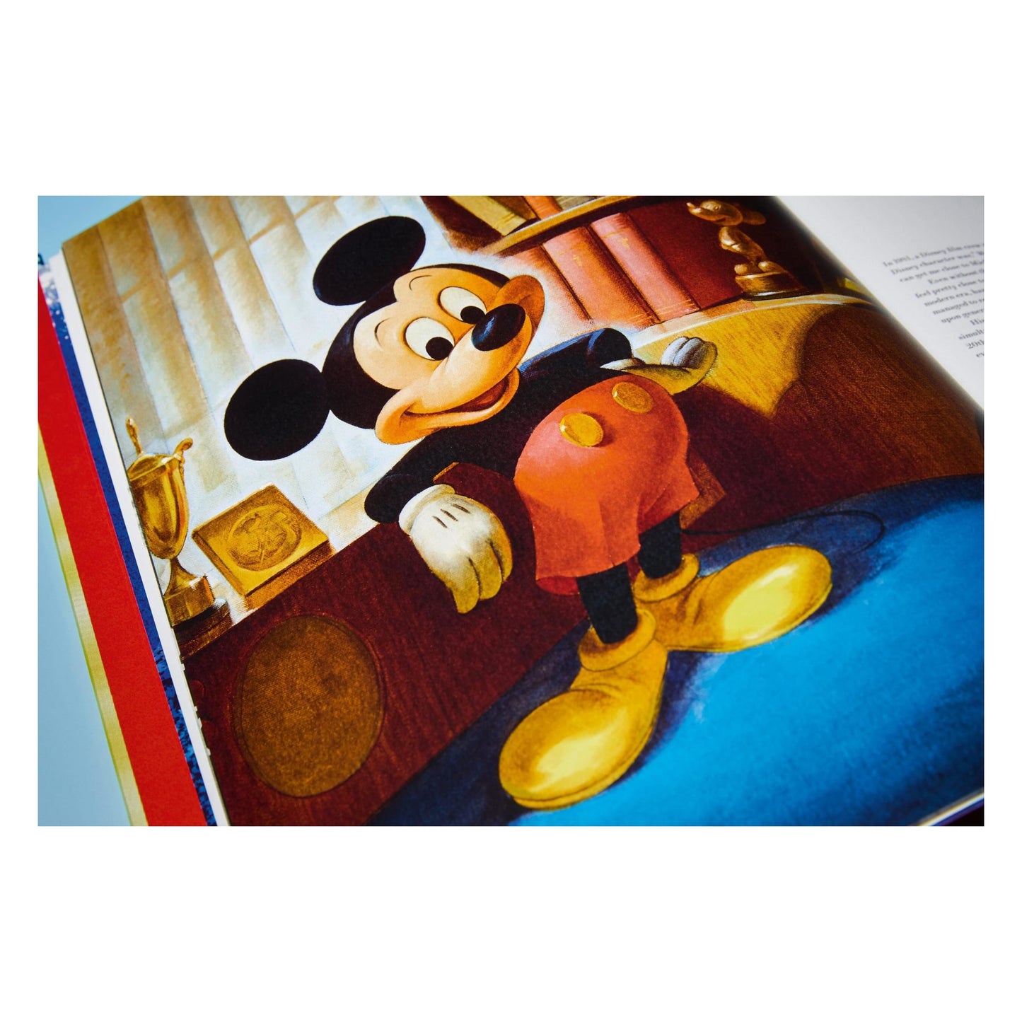 Walt Disney's Mickey Mouse. Toute l'histoire (French)