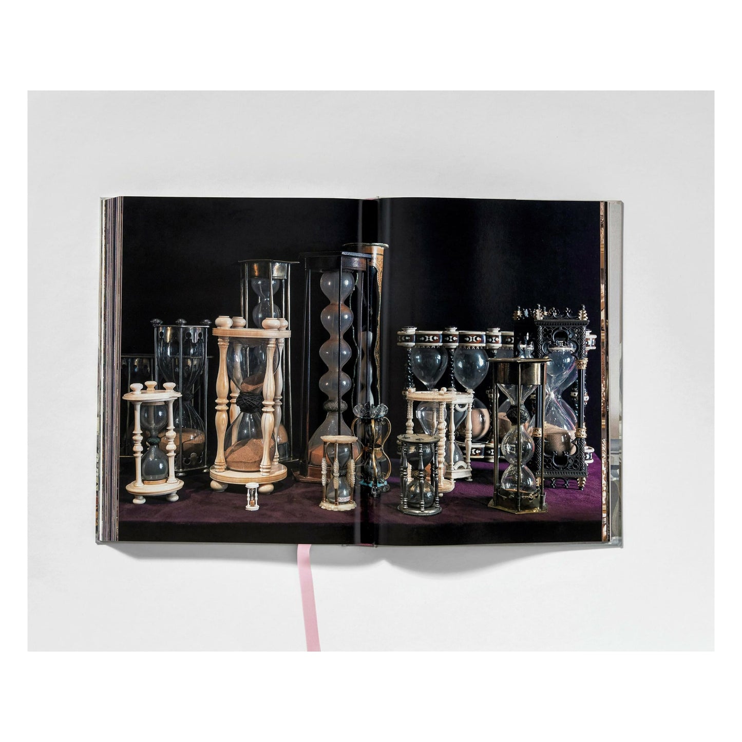 Massimo Listri. Cabinet of Curiosities (German, French, English)