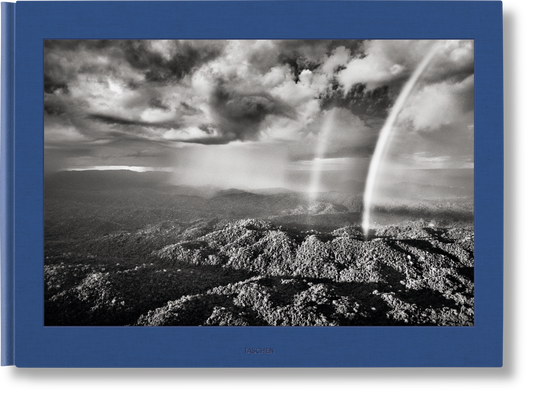 Sebastião Salgado. Amazônia (English) (SA)